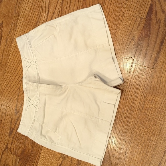 Loft Shorts White 4.5" Inseam 100% Cotton - Picture 1 of 9
